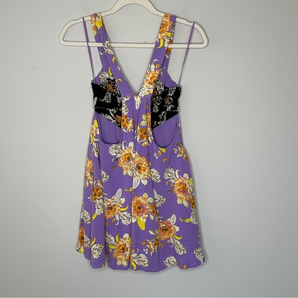 Free People Baby It's You Floral Mini Dress in Purple Combo size XSmall Cut-out - Picture 10 of 13